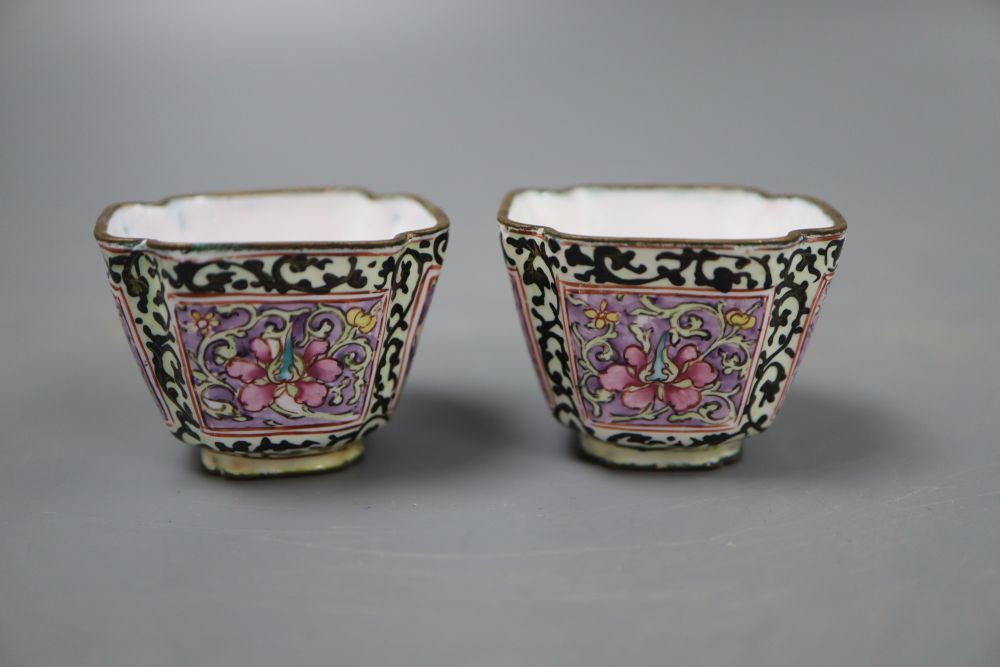 Two Canton enamel tea bowls, 19th century, height 3.5cm